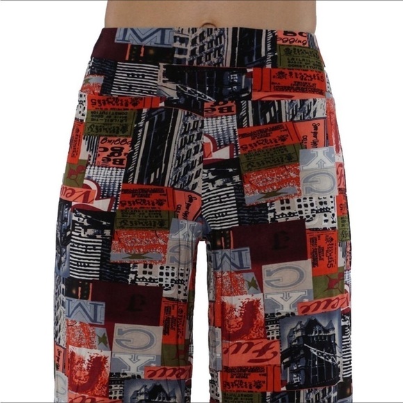 BEAUTIFUL GEOMETRIC MULTI COLOR PALAZZO PANTS - Picture 2 of 4